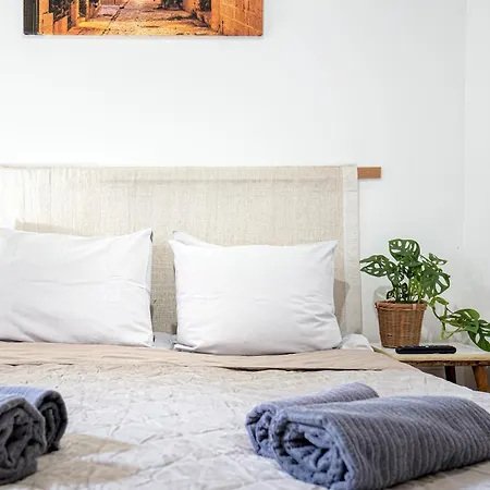 Budapestayz - Bacso * Boedapest